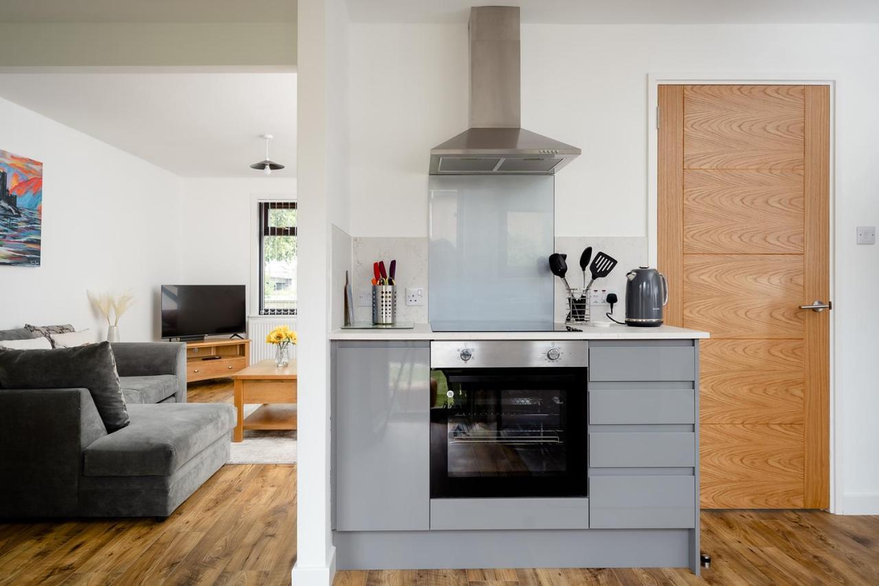 Ness Riverfront - Centre Holiday home